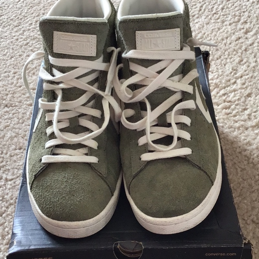 Men’s Converse Sneaker